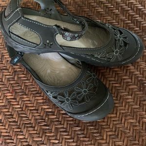 JBU by Jambu women’s Mary Jane shoes